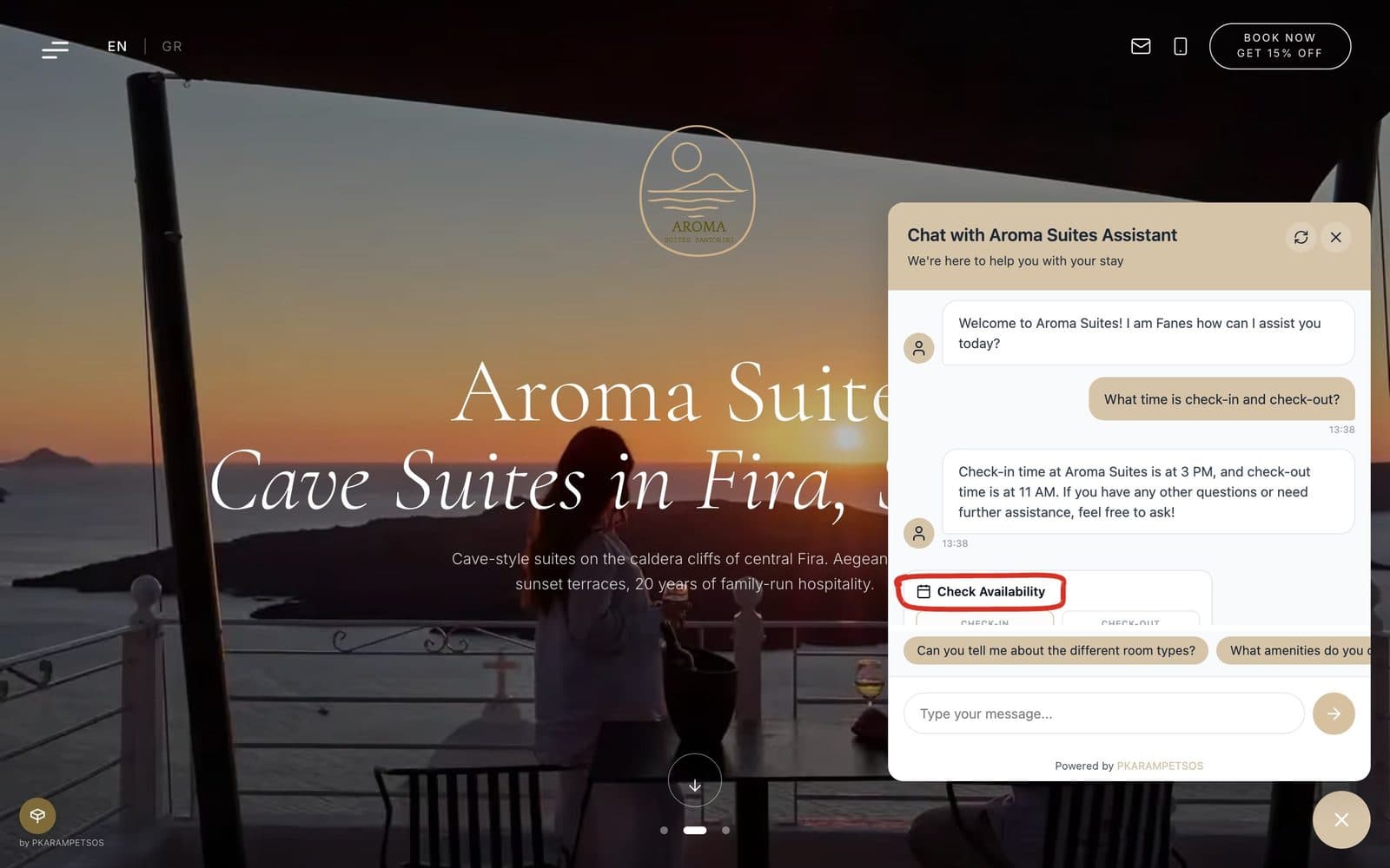 Η αρχική του Aroma Suites με ανοιχτό το chat: ο βοηθός απαντά τις ώρες check-in και check-out και από κάτω ανοίγει, κυκλωμένο με κόκκινο, πάνελ Check Availability με πεδία ημερομηνιών
